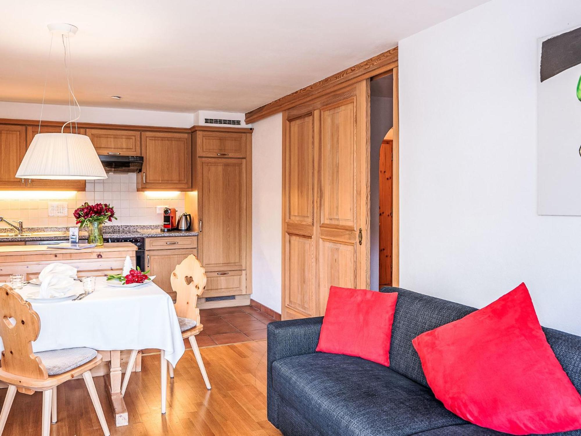 Apartment Chesa Vadret Surlej By Interhome Екстер'єр фото
